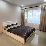 Ay Homestay Midtown Falim