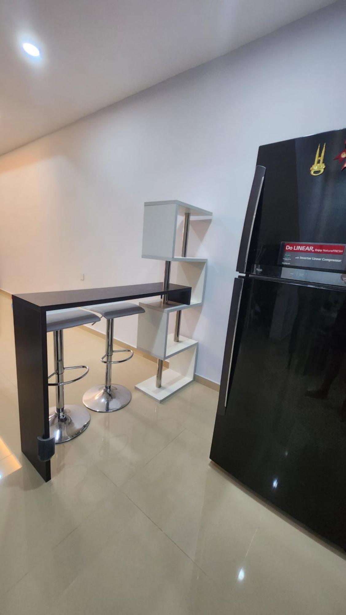 Ay Midtown Falim Rumah percutian